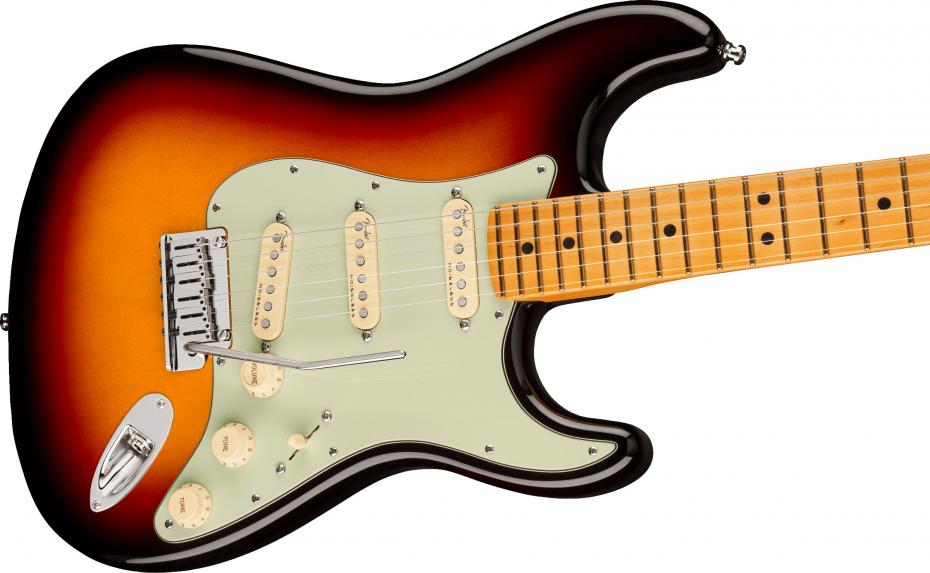 Fender American Ultra Stratocaster® Maple Fingerboard  - Ultraburst 